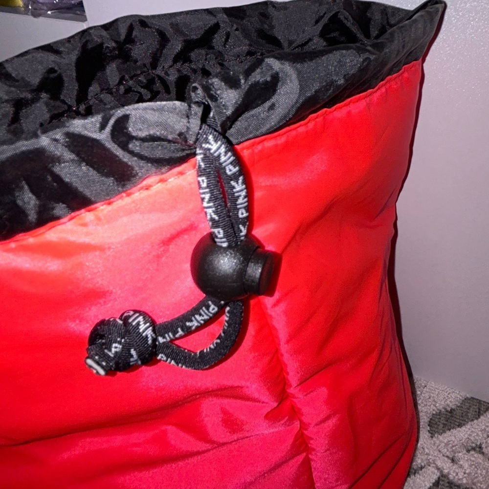 NWOT Victoria secret drawstring bag - Picture 5 of 6